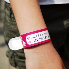 bracelet.jpg