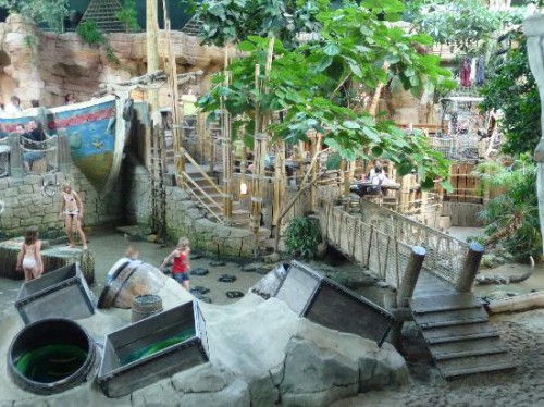 discovery bay center parcs vossemeren